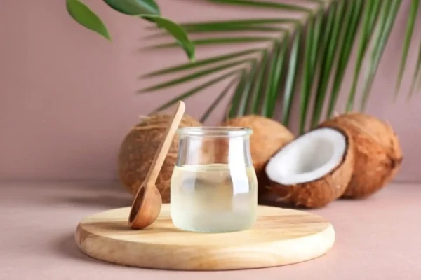 10 Công Dụng Của Dầu Dừa Khiến Nhiều Người Bất Ngờ