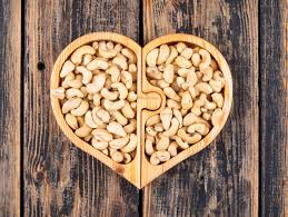 Top 10 Health Benefits of Cashew Nuts Backed by Science