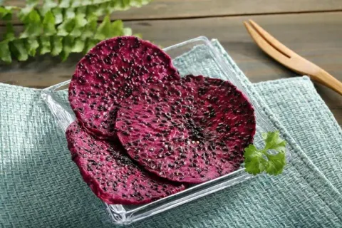 High-Quality Dried Dragon Fruit Slices from Vietnam